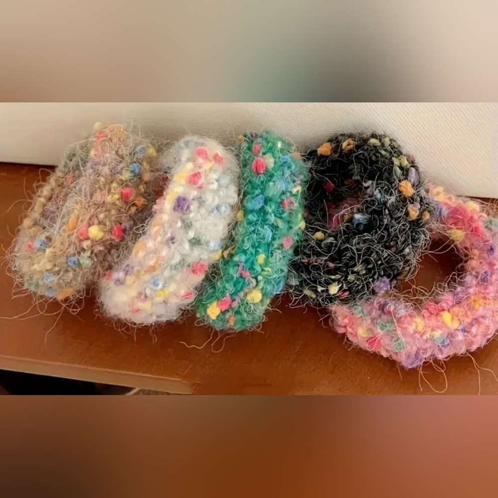 Woven Multicolored Thick Hair Ties 5 Piece Set NIP - Picture 5 of 5